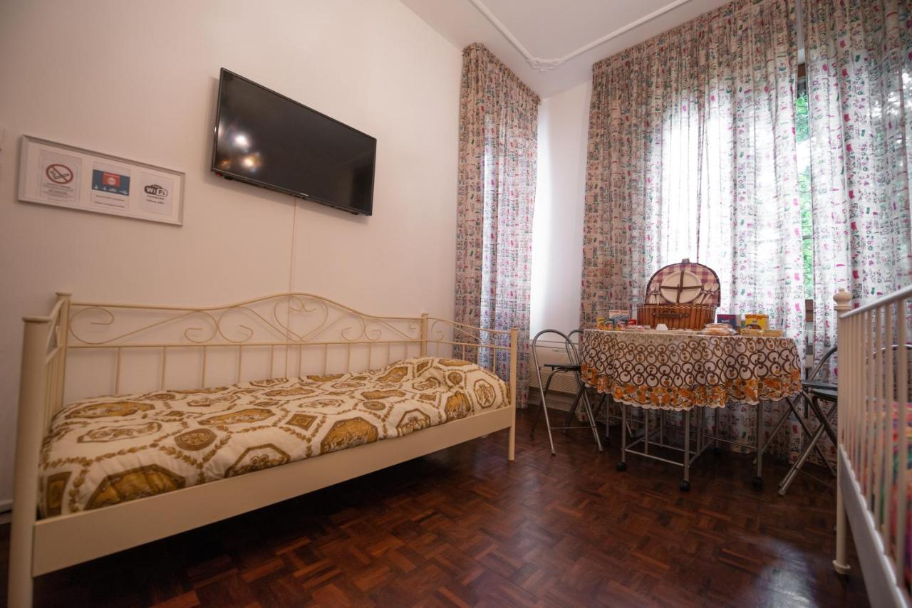 B&B Family First Capriate San Gervasio Buitenkant foto